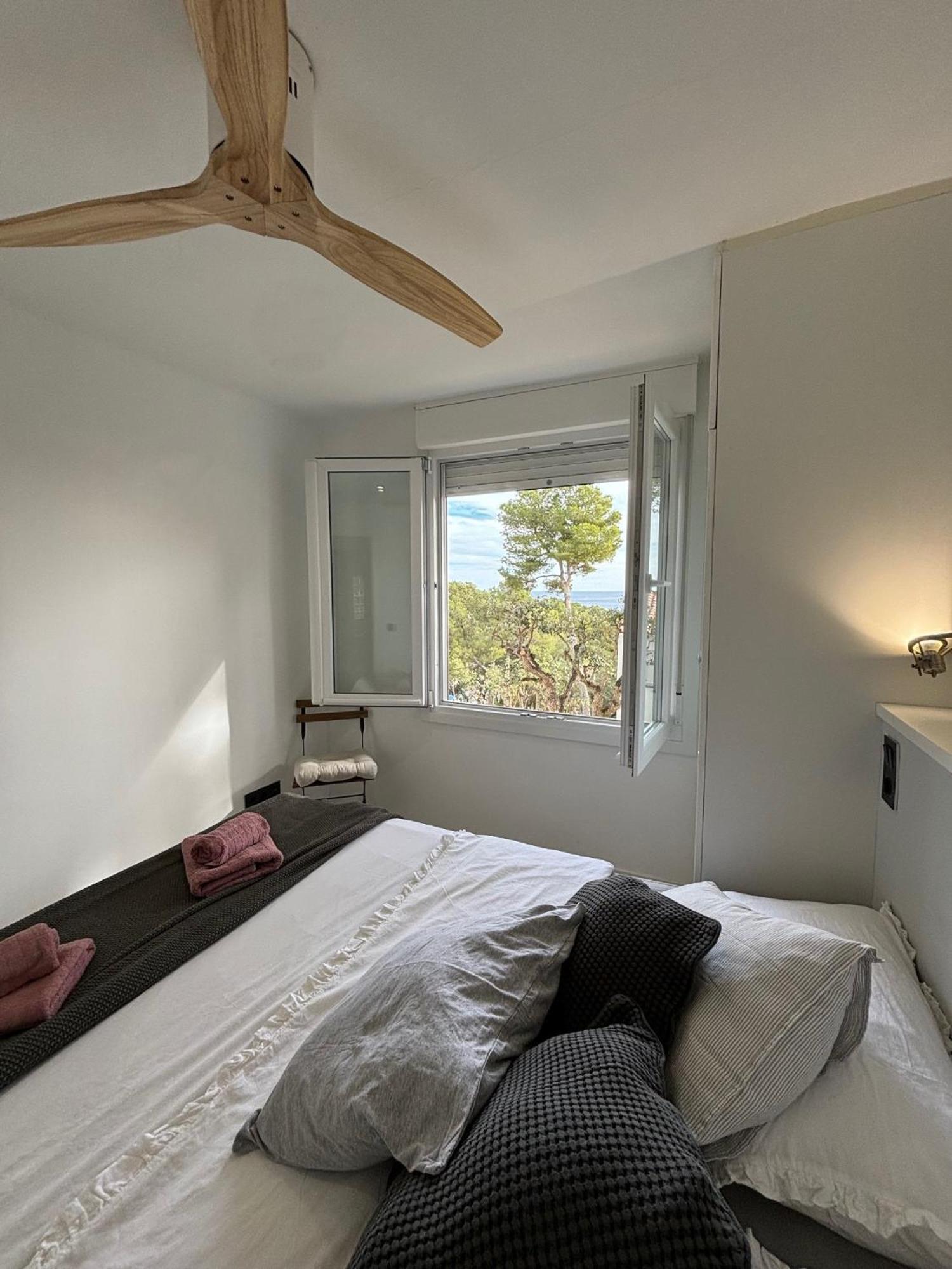 Apartamento Recien Reformado A 300 Metros Del Mar Calella De Palafrugell Exterior photo